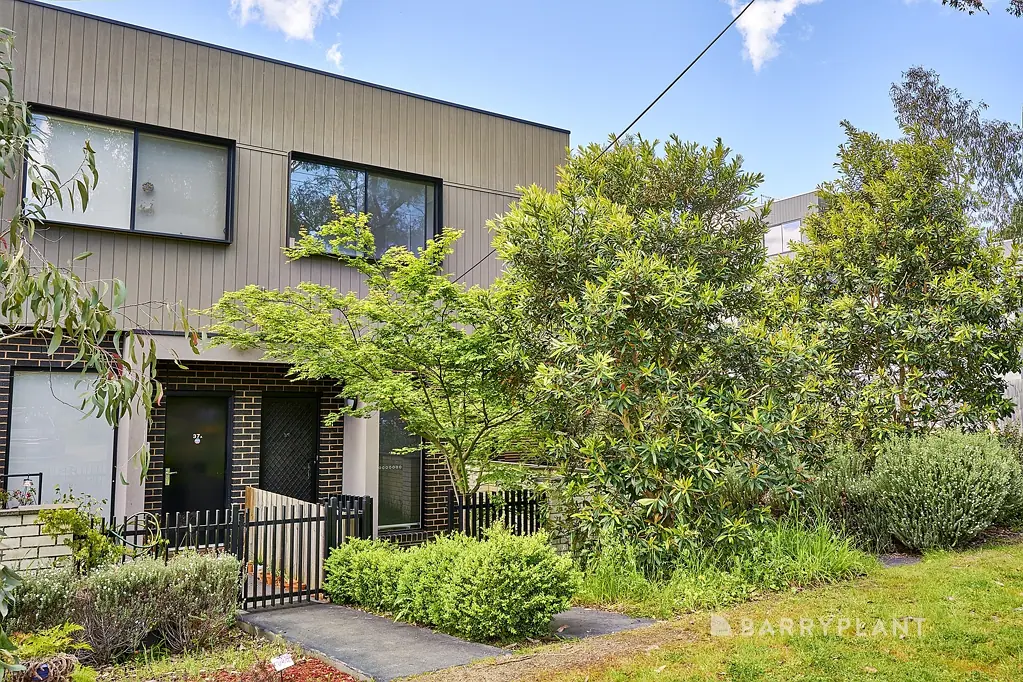 39 Cambridge Road, Mooroolbark, VIC 3138