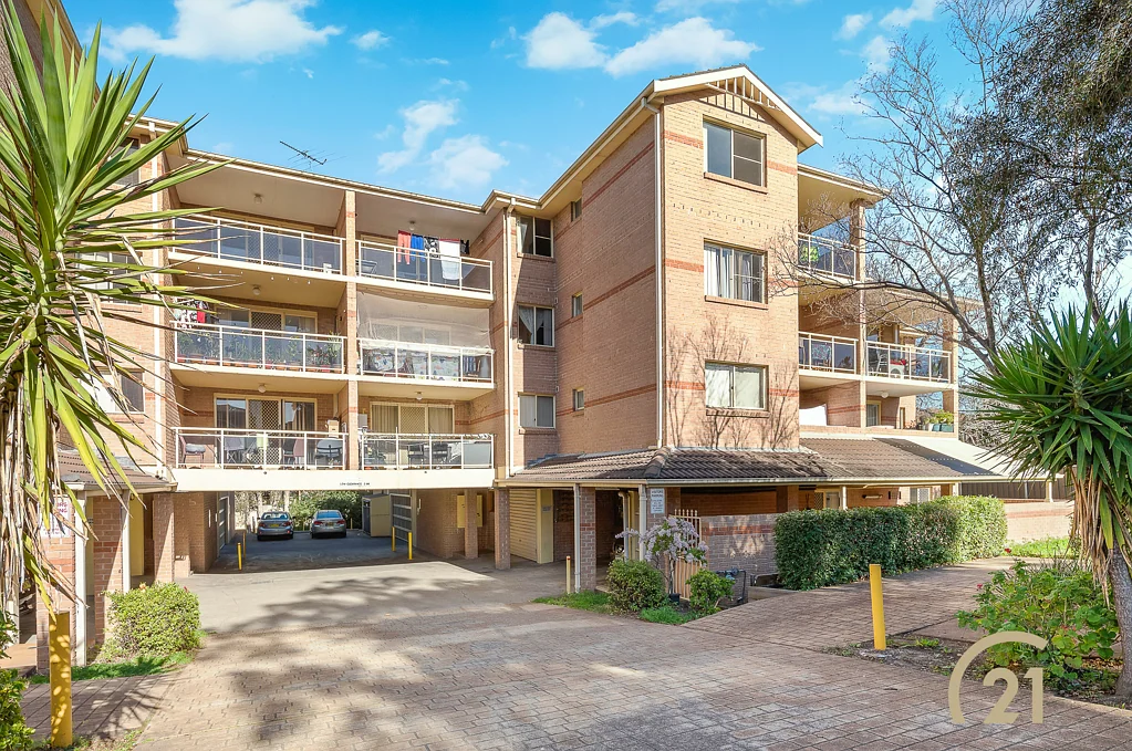 8/19-23 Hardy Street, Fairfield, NSW 2165