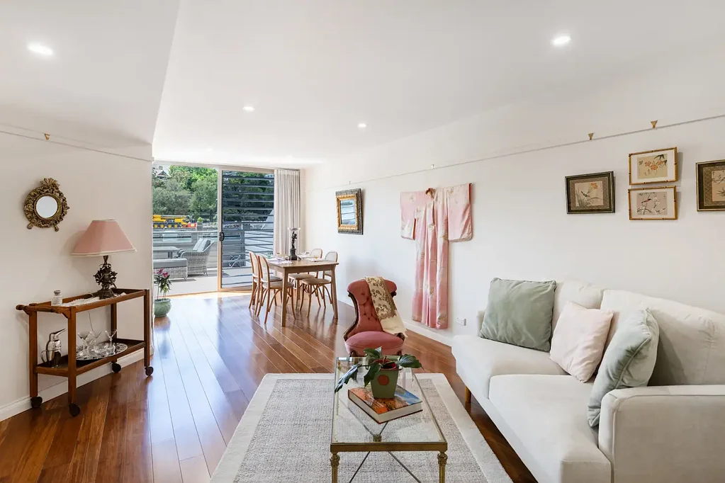140/6 Cowper Wharf Roadway, Woolloomooloo, NSW 2011