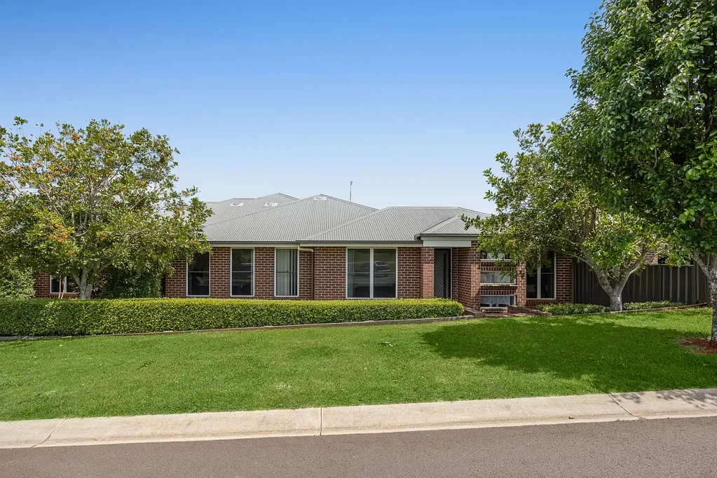 1/41 Highgrove Drive, Highfields, QLD 4352