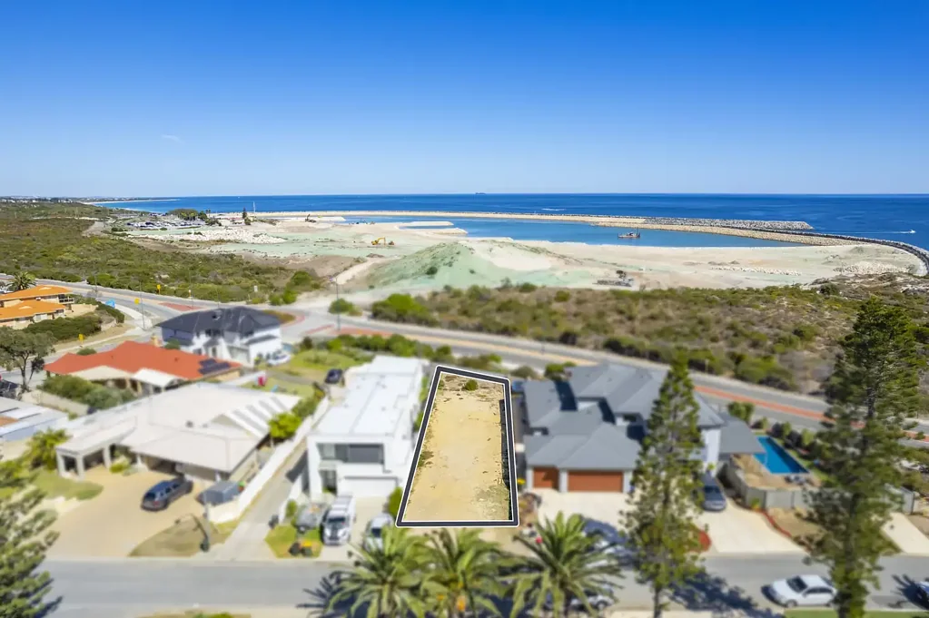 7B Gloriana View, Ocean Reef, WA 6027