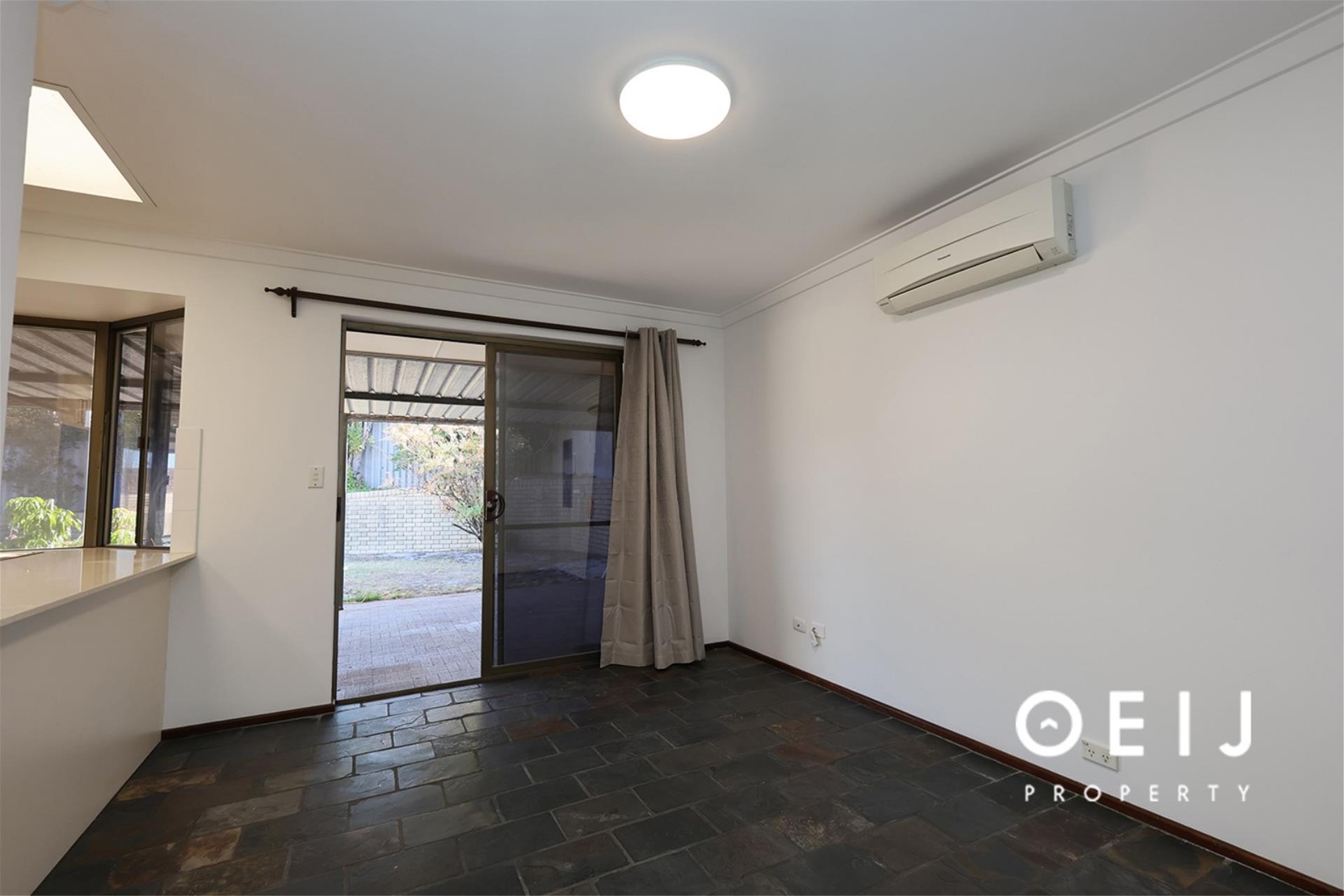 4 BARRICADE CT, WILLETTON WA 6155, 0 침실, 0 욕실, House