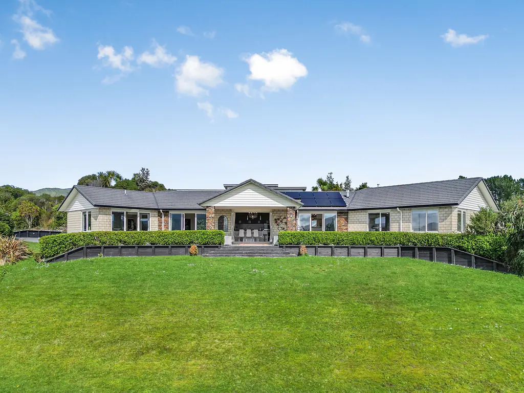56 Mount Marua Way, Timberlea, Upper Hutt, Wellington