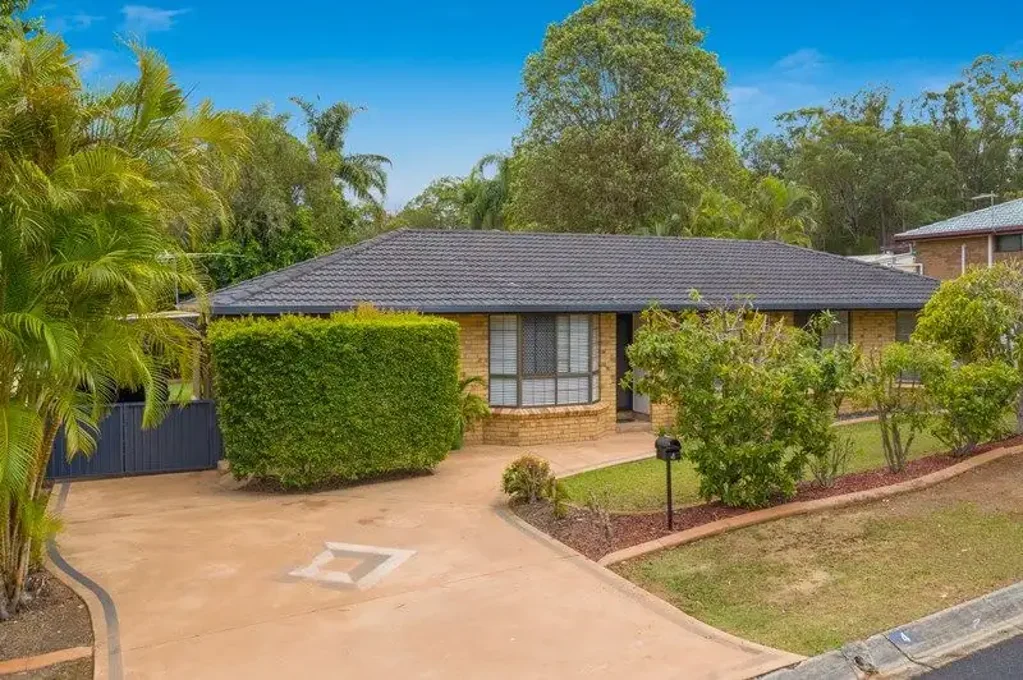 Comfortable Family Living in a Prime Alexandra Hills Location - POOL MAINTENANCE INCLUDED