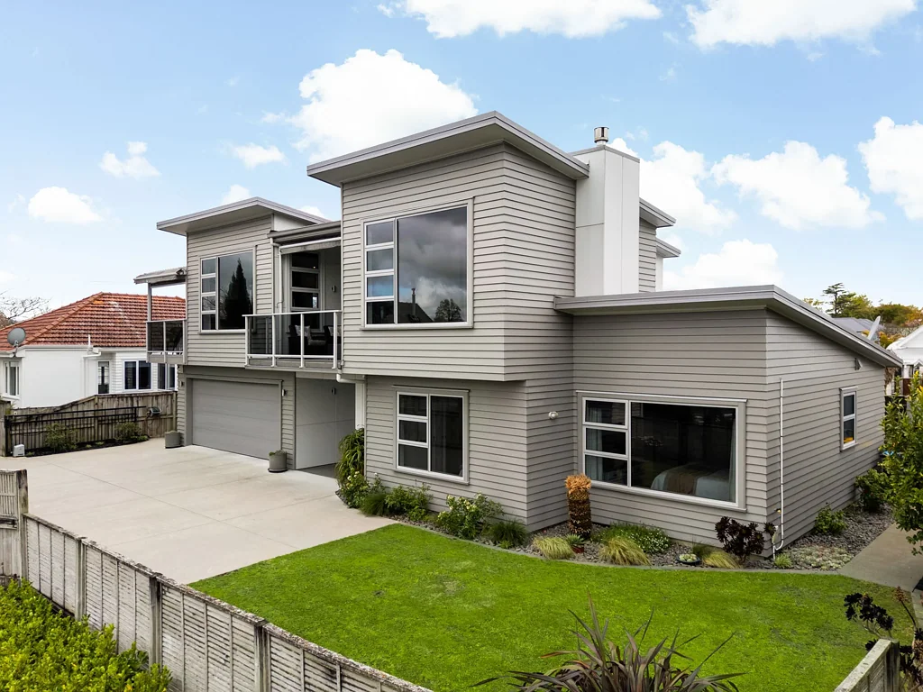 Cambridge 2ਬੈੱਡਰੂਮ RIVER VIEWS. PRIME LOCATION. EXCEPTIONAL LIVING!