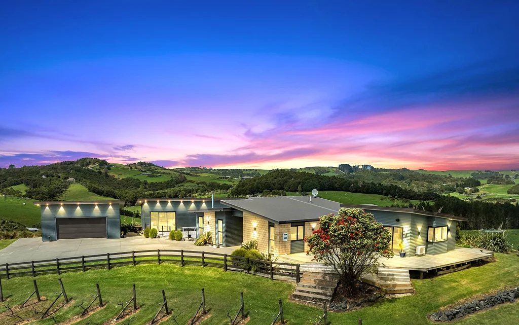 Mangawhai 4Kwarto High Tech Meets Country Lux!