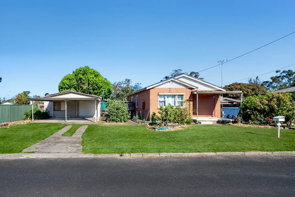 12 Third Street, Warragamba, NSW 2752