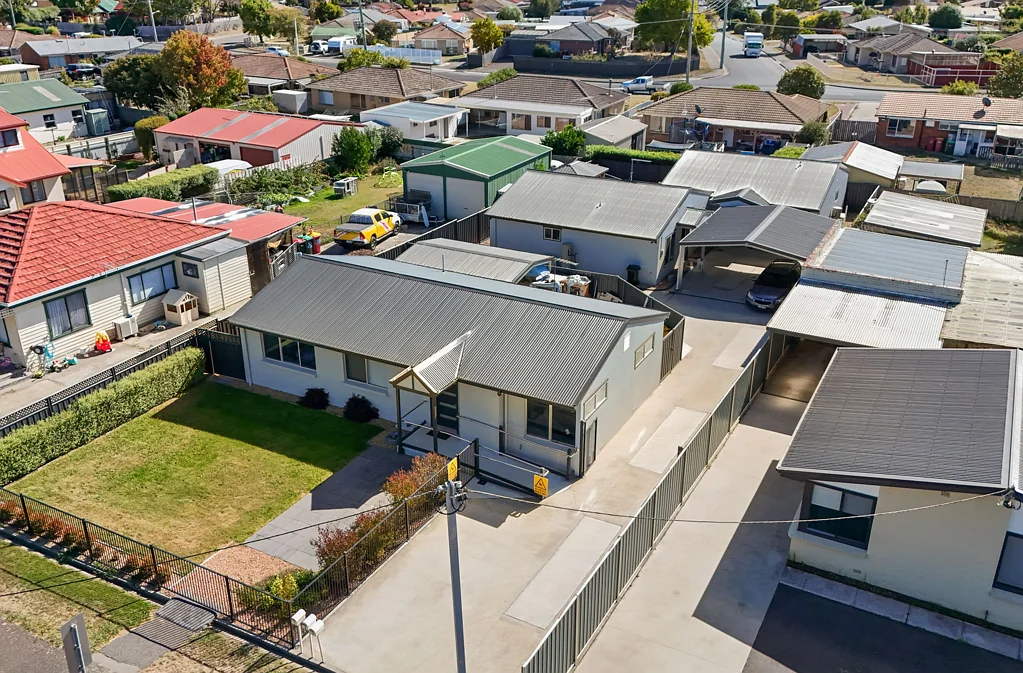 Summerhill 7部屋 A unique opportunity – 3 registered SDA units.