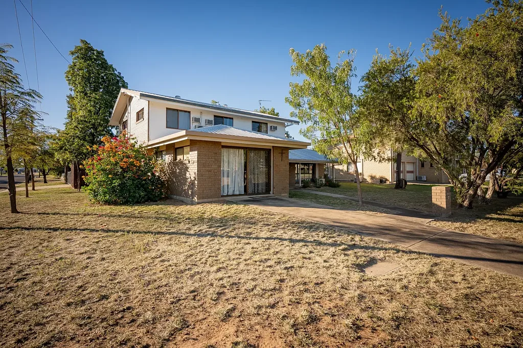 Roma 4 Bedroom Double Story Brick Home