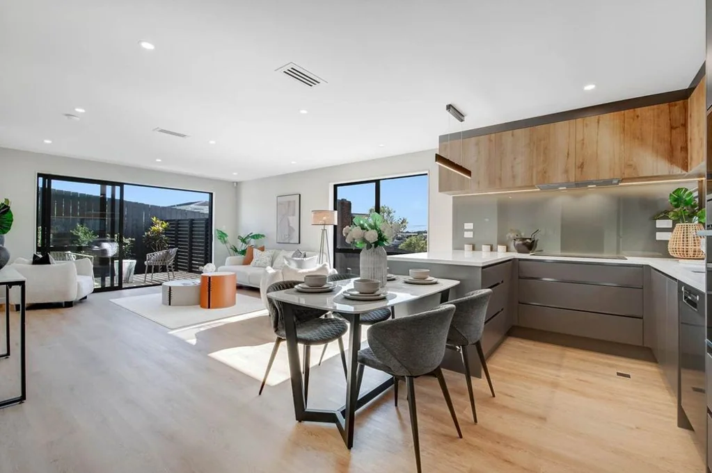 8/32 Beulah Avenue, Rothesay Bay, North Shore City, Auckland