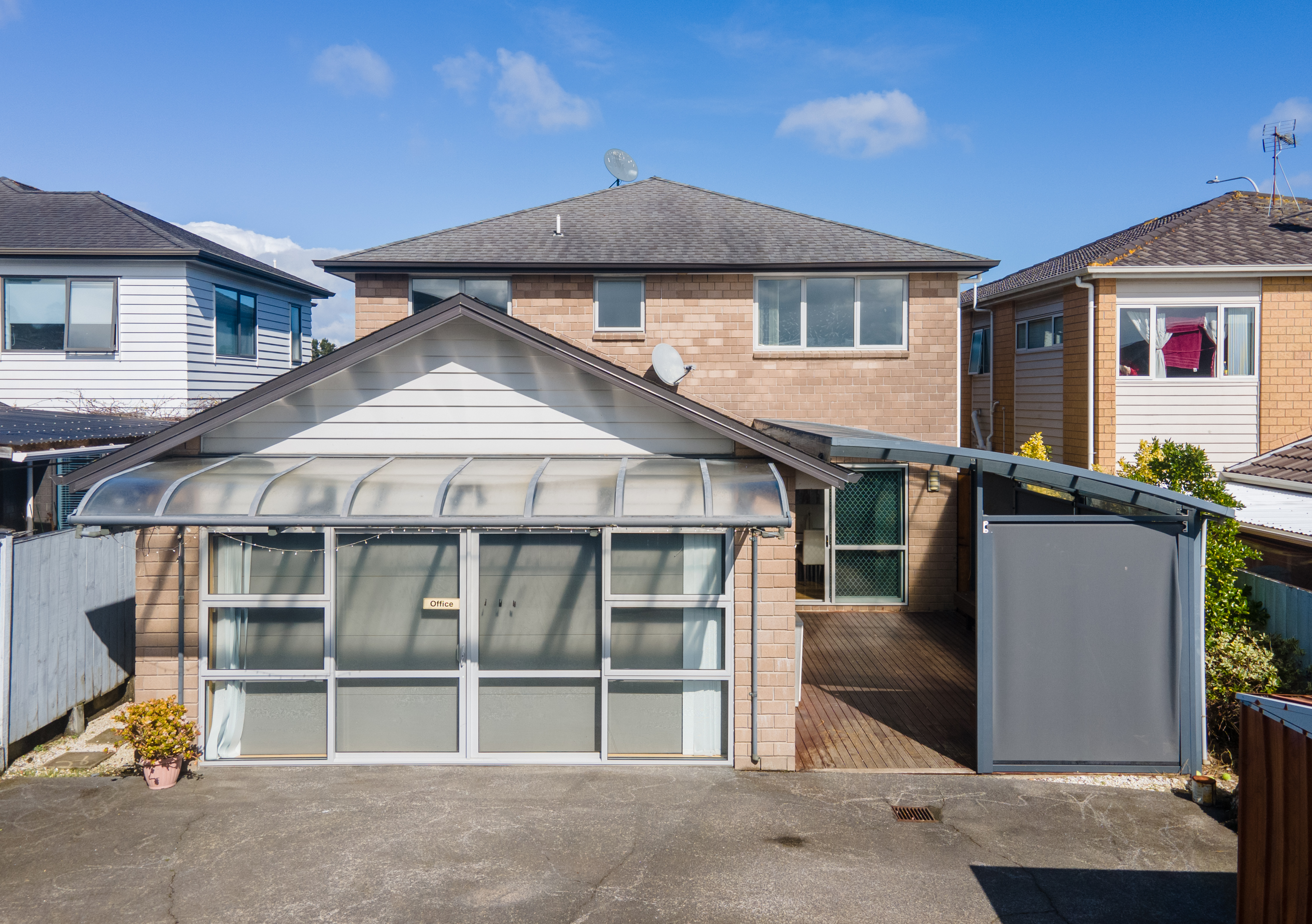 402 Ormiston Road, Flat Bush