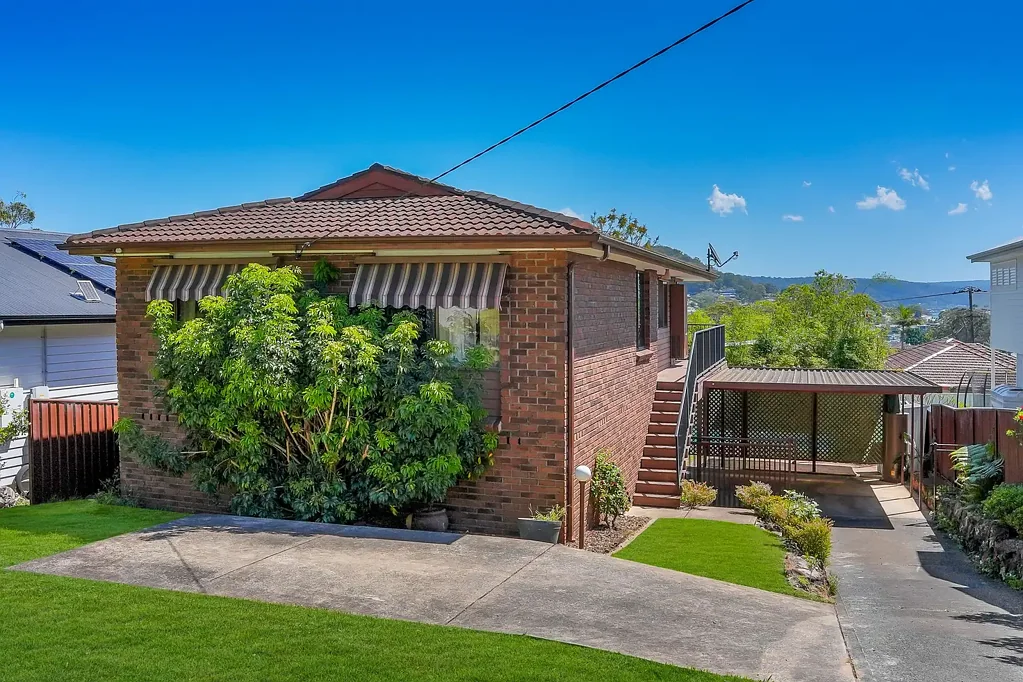 8 Broadwater Drive, Saratoga, NSW 2251