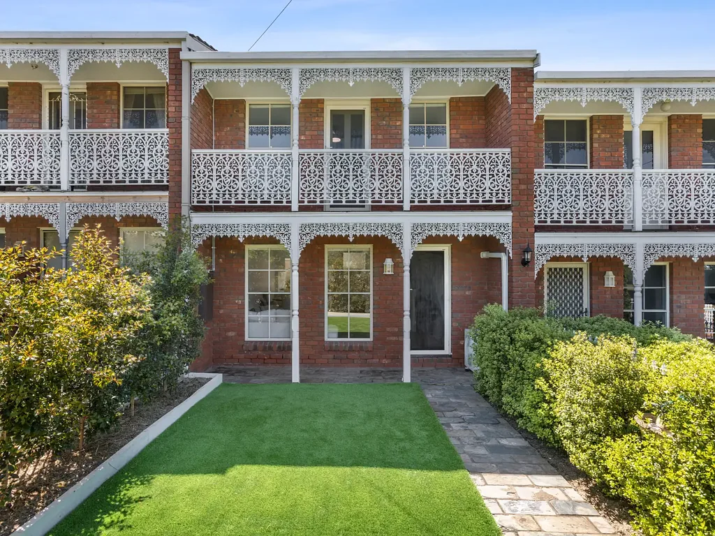 Hamlyn Heights 2ਬੈੱਡਰੂਮ Quality Home in One of Geelong's Most Convenient Pockets