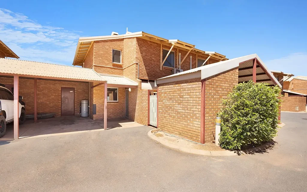 3/27 Strickland Drive, Millars Well, WA 6714