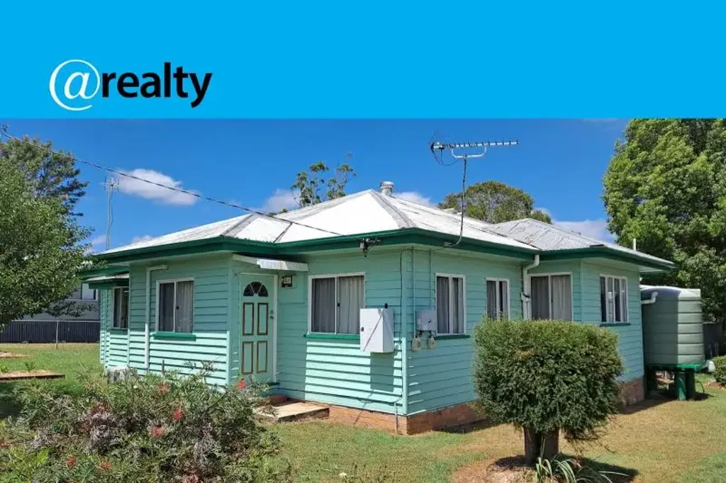 11 Dale Street, Crows Nest, QLD 4355