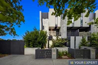 Dandenong 3房  时尚、舒适、便捷的现代都市生活  Contemporary Urban Living with Comfort & Convenience- Inspection By Appointments Only