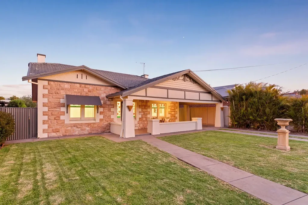 24 Helmsdale Avenue, Glengowrie, SA 5044