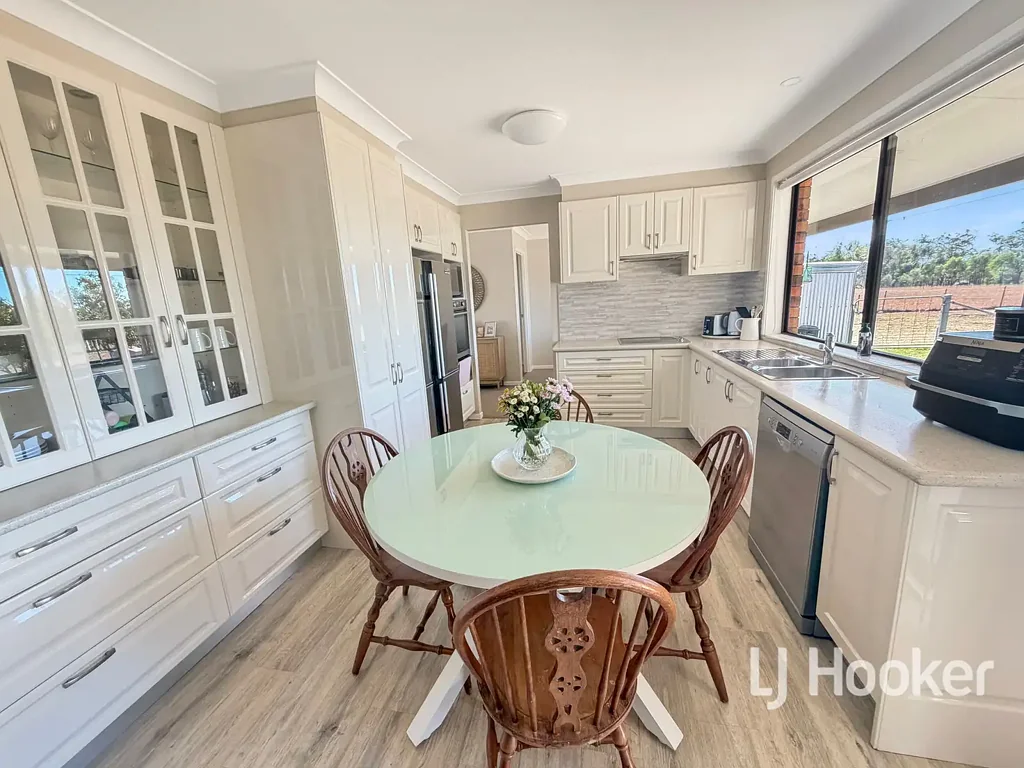 Inverell 3Moenga The Complete Package: Space, Shedding & Rural Outlook