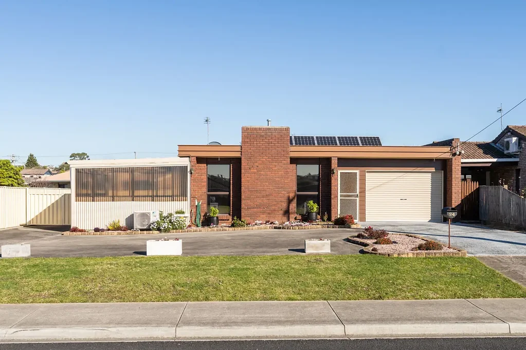 Devonport 3房  UPDATED HOME IN PEACEFUL