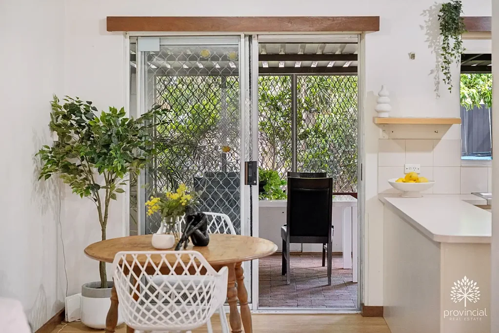 212 Kalamunda Road, Maida Vale, WA 6057