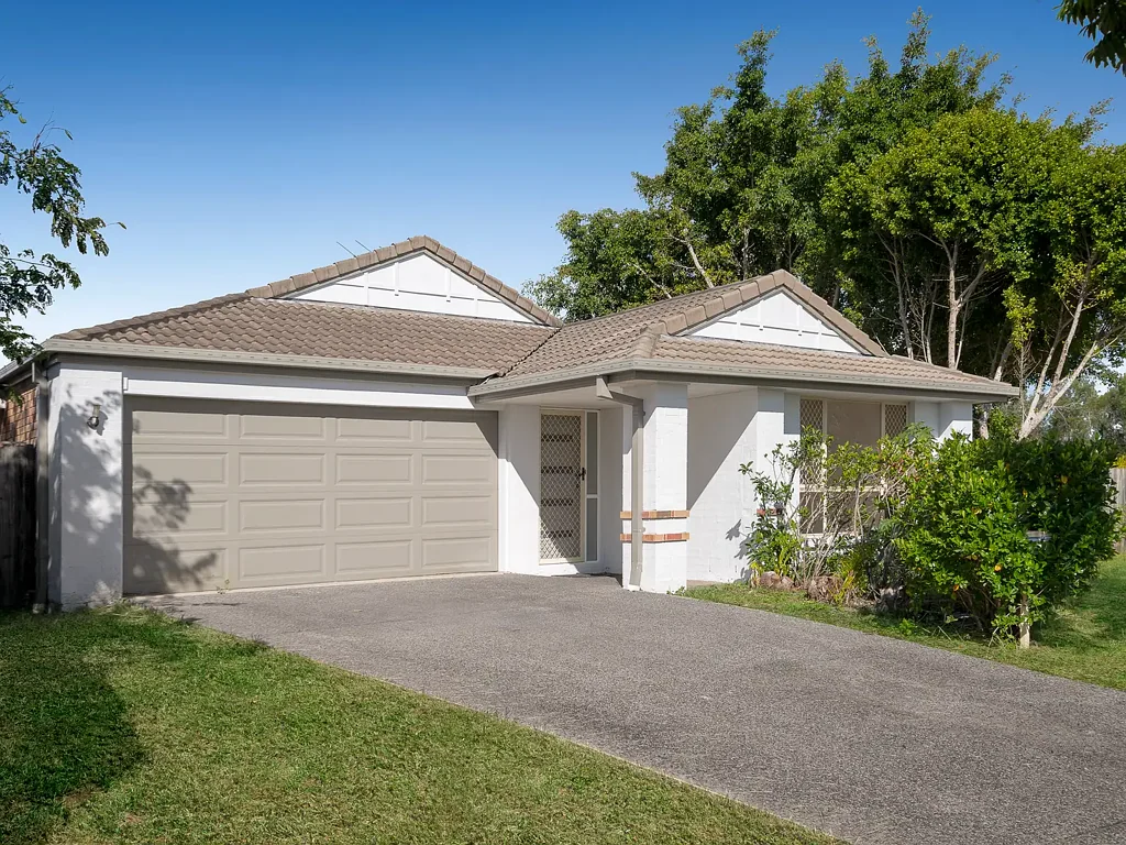 4-Bedroom Home on Corner Block in Prime North Booval Location!