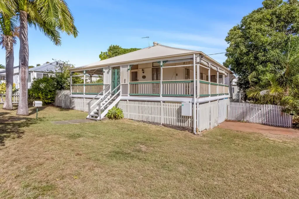 Charming Cottage-style Queenslander