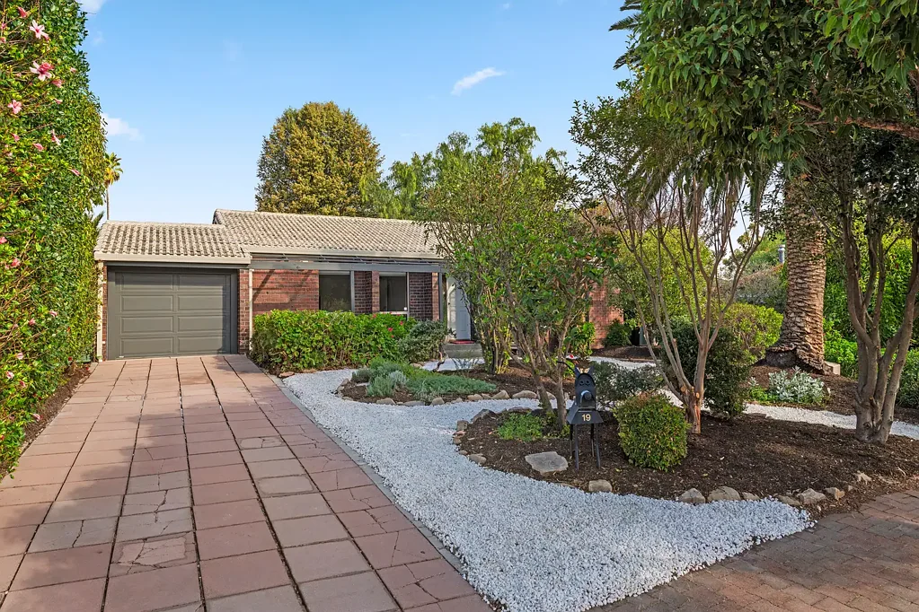 19 Glenda Drive, Athelstone, SA 5076