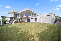 30 Emerald Drive, Diamond Beach