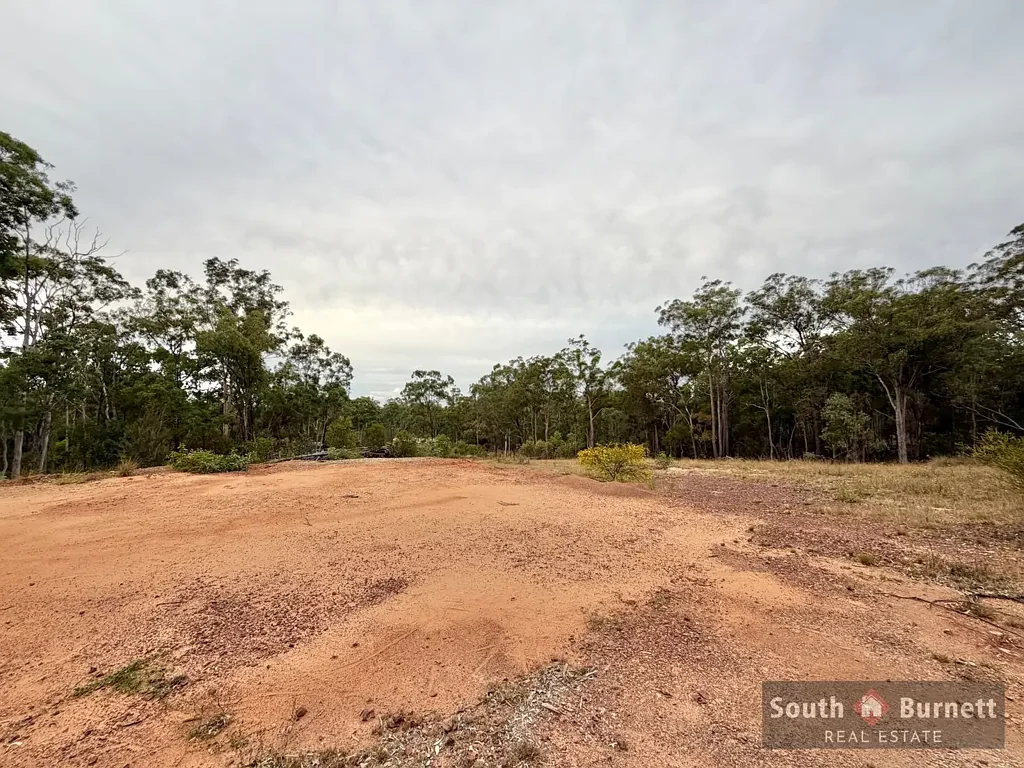 Wattle Camp 6亩乡村用地 乡村生活方式 自建梦想家 雨水储存设施 谷仓套件已备 临时住宿可选 短途驾驶便利 Build Your Dream on 6 Acres - Barn Kit Included!