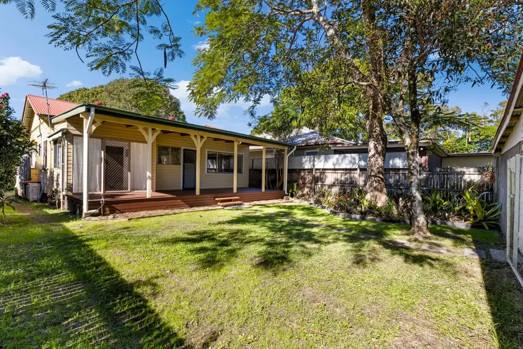 Mullumbimby 3Zimmer Character Cottage with Rear Lane Access in the Heart of Mullumbimby