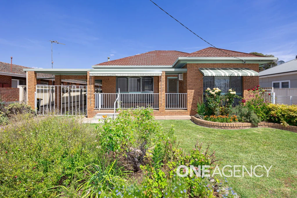 13 DAY STREET, Wagga Wagga, NSW 2650