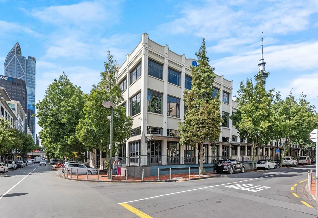 Auckland Central  POINT OF DIFFERENCE SUBLEASE