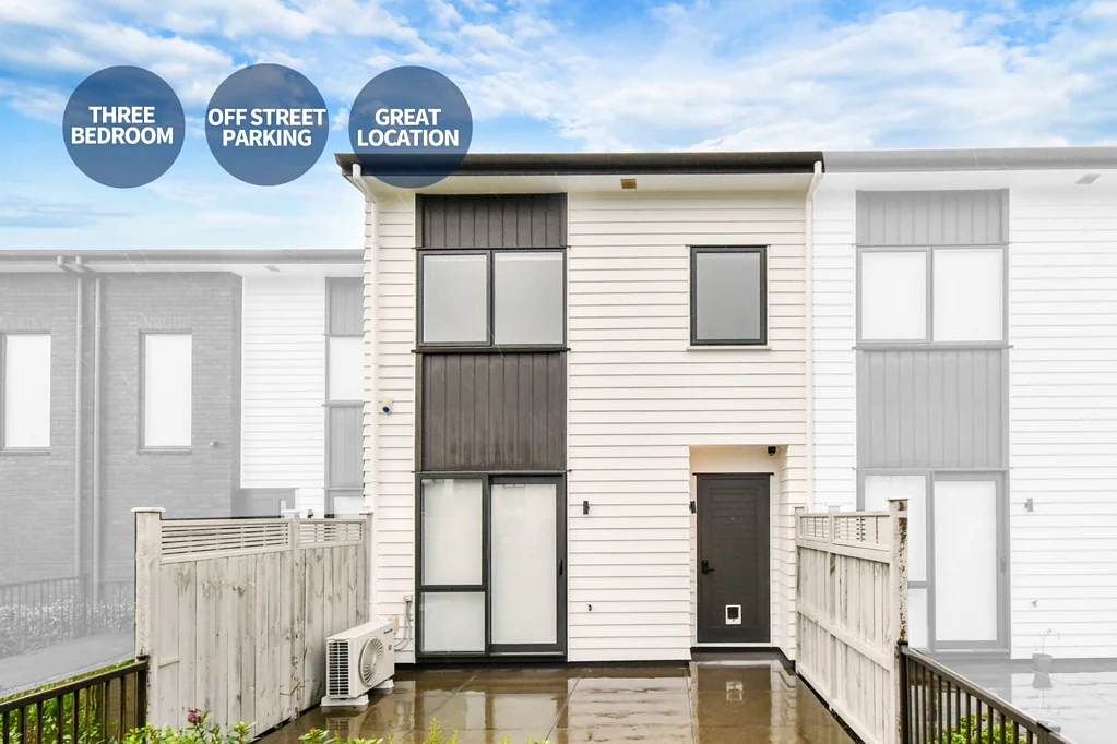 Townhouse Living in Popular Waiata Shores