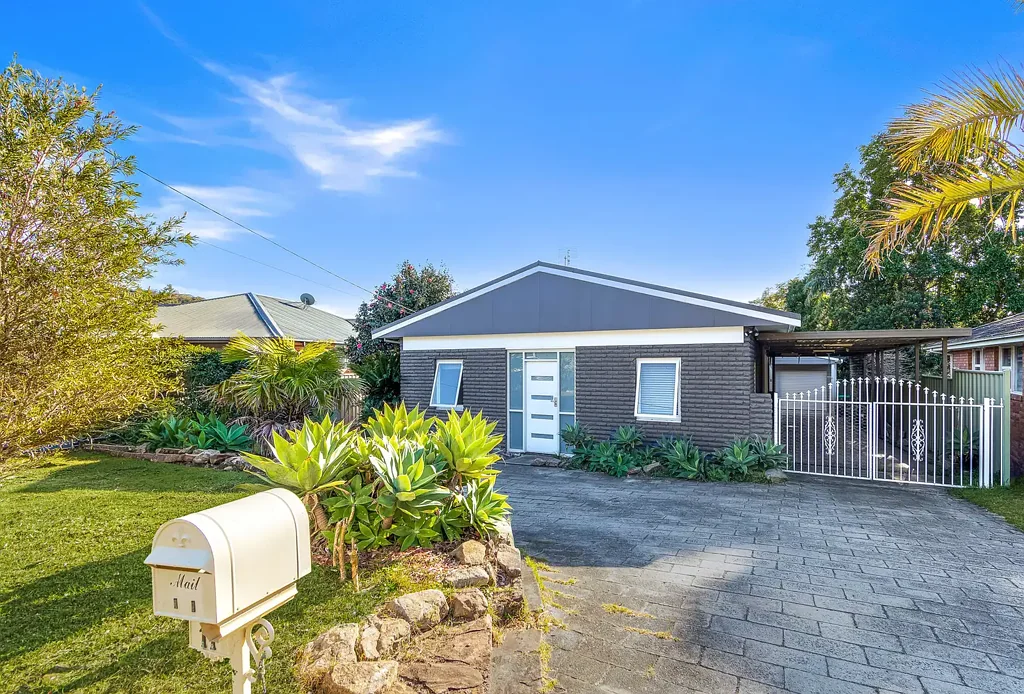 Umina Beach 8ਬੈੱਡਰੂਮ Dual Income Boasting a $1,520pw Return