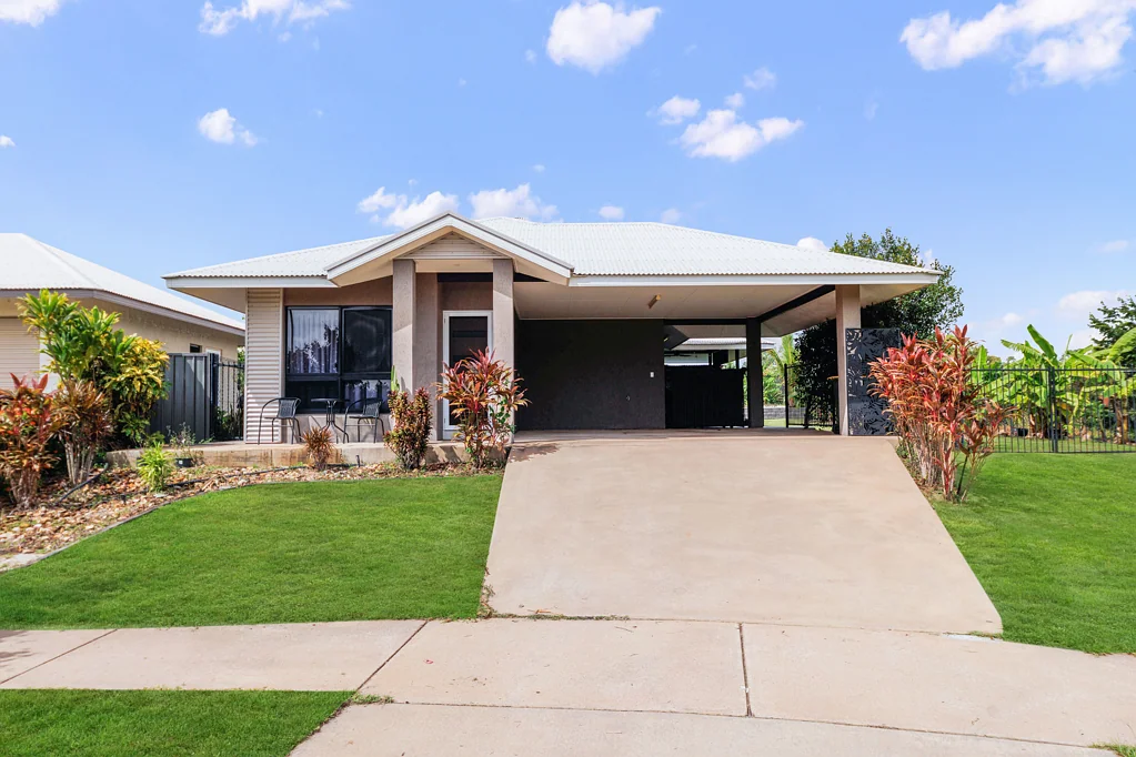 52 Feathertop Circuit, Zuccoli, NT 832