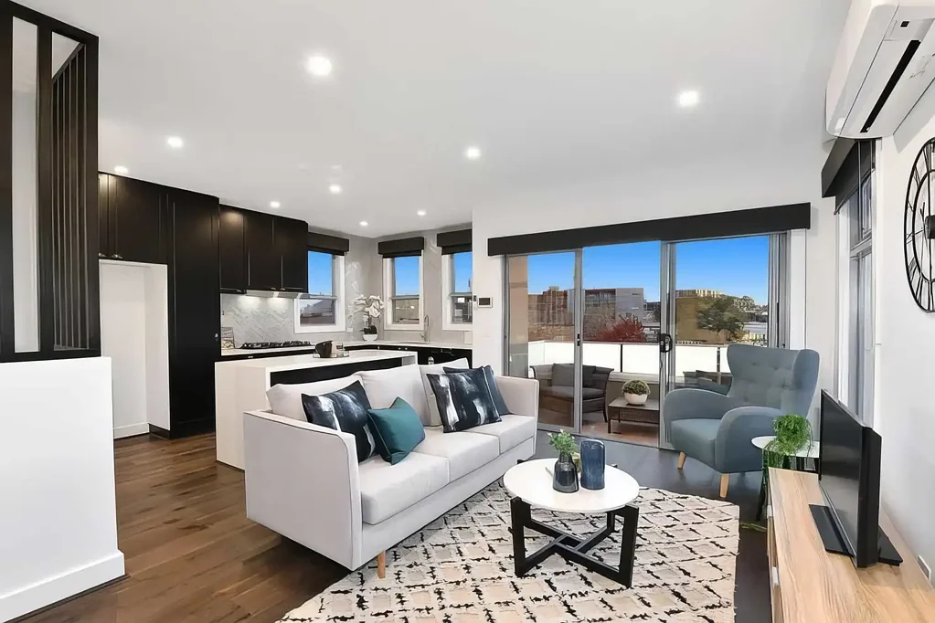 Essendon 3બેડરૂમ INCREDIBLE VALUE IN A SUPERB LOCALE...!