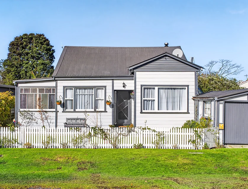 101 Sheehan Street, Whataupoko, Gisborne, 2 ห้องนอน, 1 ห้องน้ำ, House