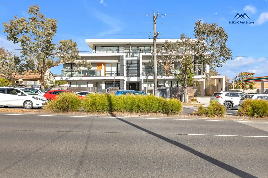 Modern Comfort and Convenience in Prime Blackburn South Location !
