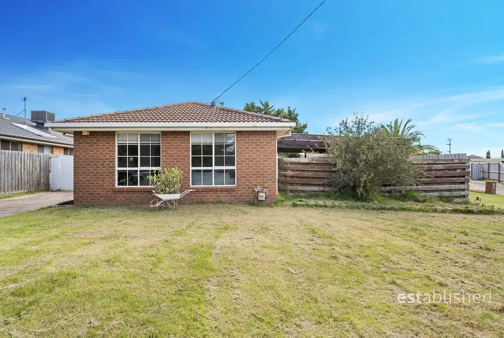 Perfectly Positioned- Three Bedrooms