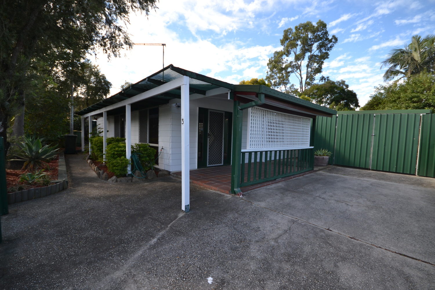 3 MONTROSE AV, BETHANIA QLD 4205, 0部屋, 0バスルーム, House