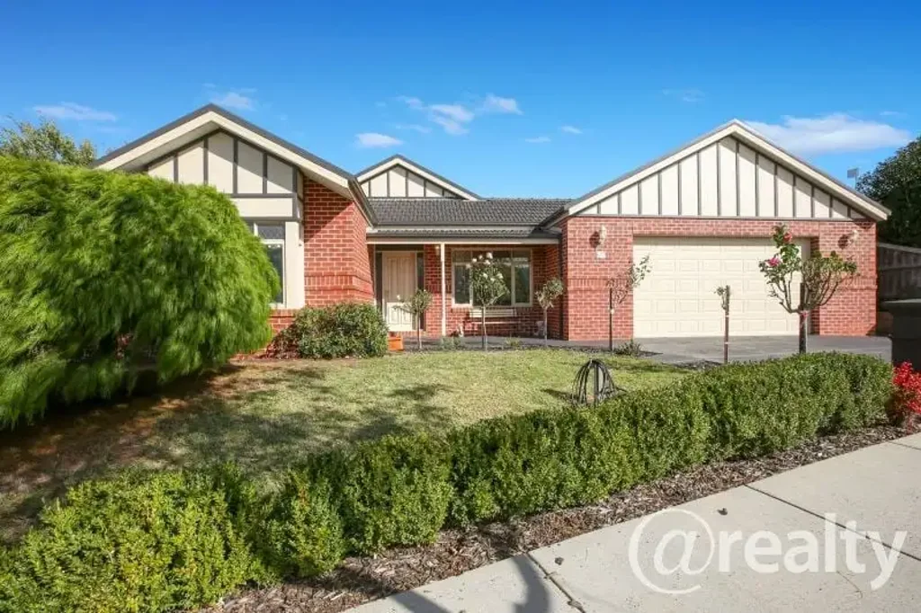 Warragul 3Zimmer Classic Modern Contemporary, Grand On Every Level