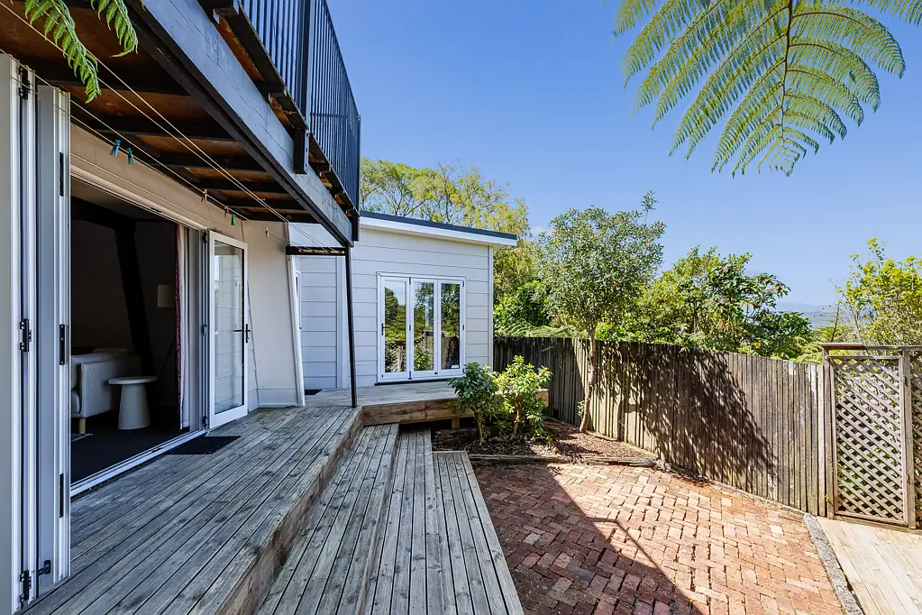 Korokoro 4chambre Rental Opportunity - Owners Selling!