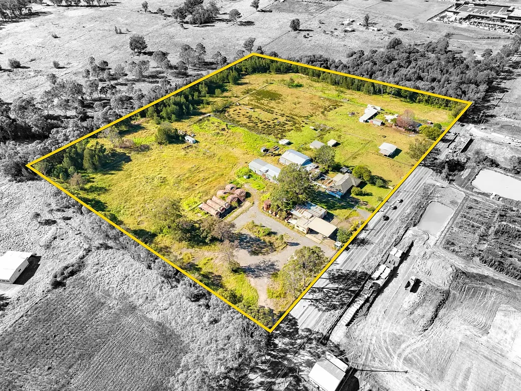 Leppington 6房  PROPOSED ZONE R3 MEDIUM DENSITY RESIDENTIAL \LEPPINGTON TOWN CENTRE PRECINCT PLA