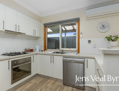 3A Clayton Street, Golden Point, VIC 3350, 2 Kuwarto, 1 Banyo, House