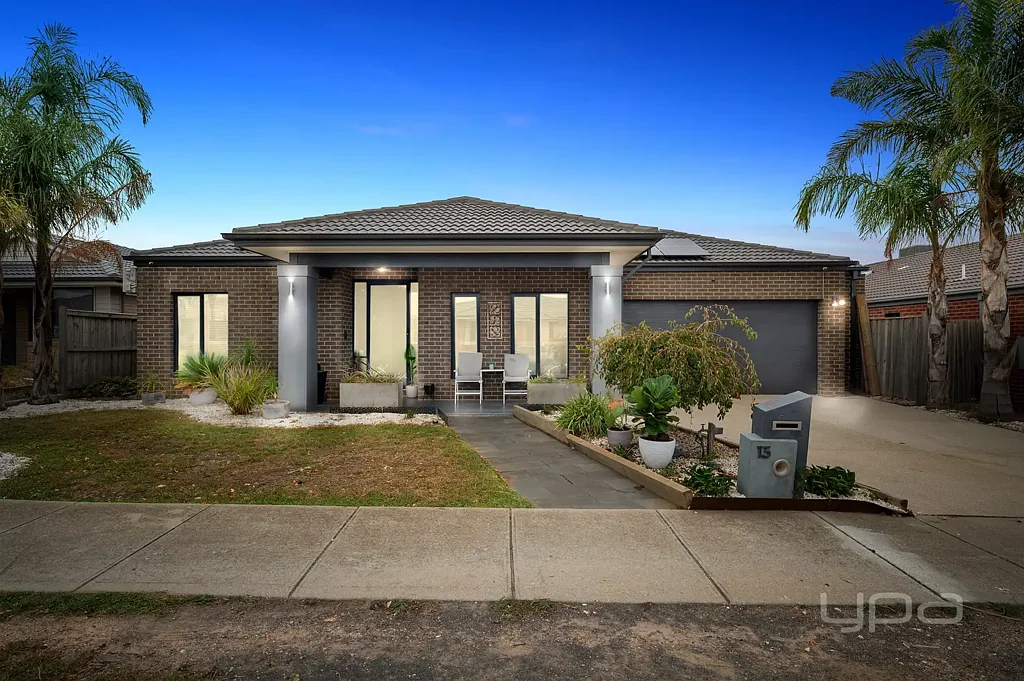 13 Erden Court, Harkness, VIC 3337