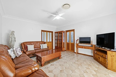 249 Seventh Avenue, Llandilo, NSW 2747, 4 phòng ngủ, 2 phòng tắm, House