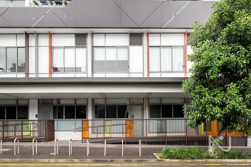 Fortitude Valley 2ਬੈੱਡਰੂਮ Loft style with private entrance