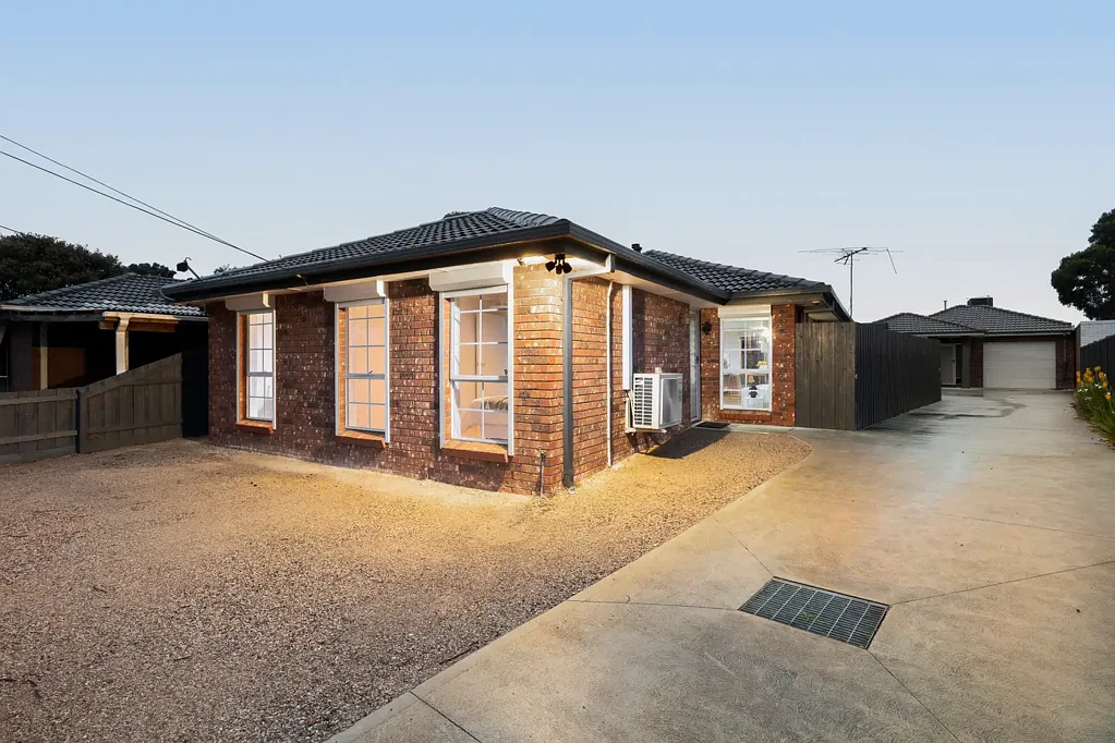 1/32 Tamarind Crescent, Werribee, VIC 3030