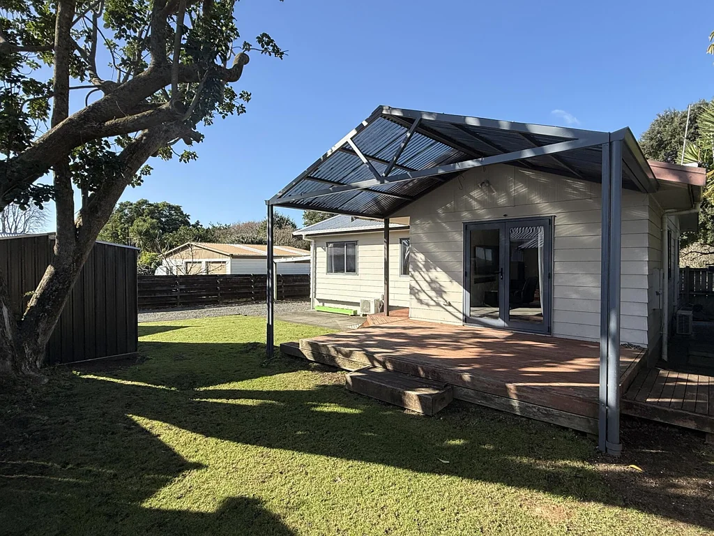 Peaceful Family Living with Direct Park Access