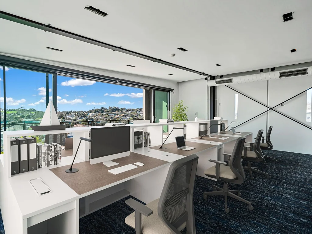 Ellerslie Quality Office with Balcony and Views